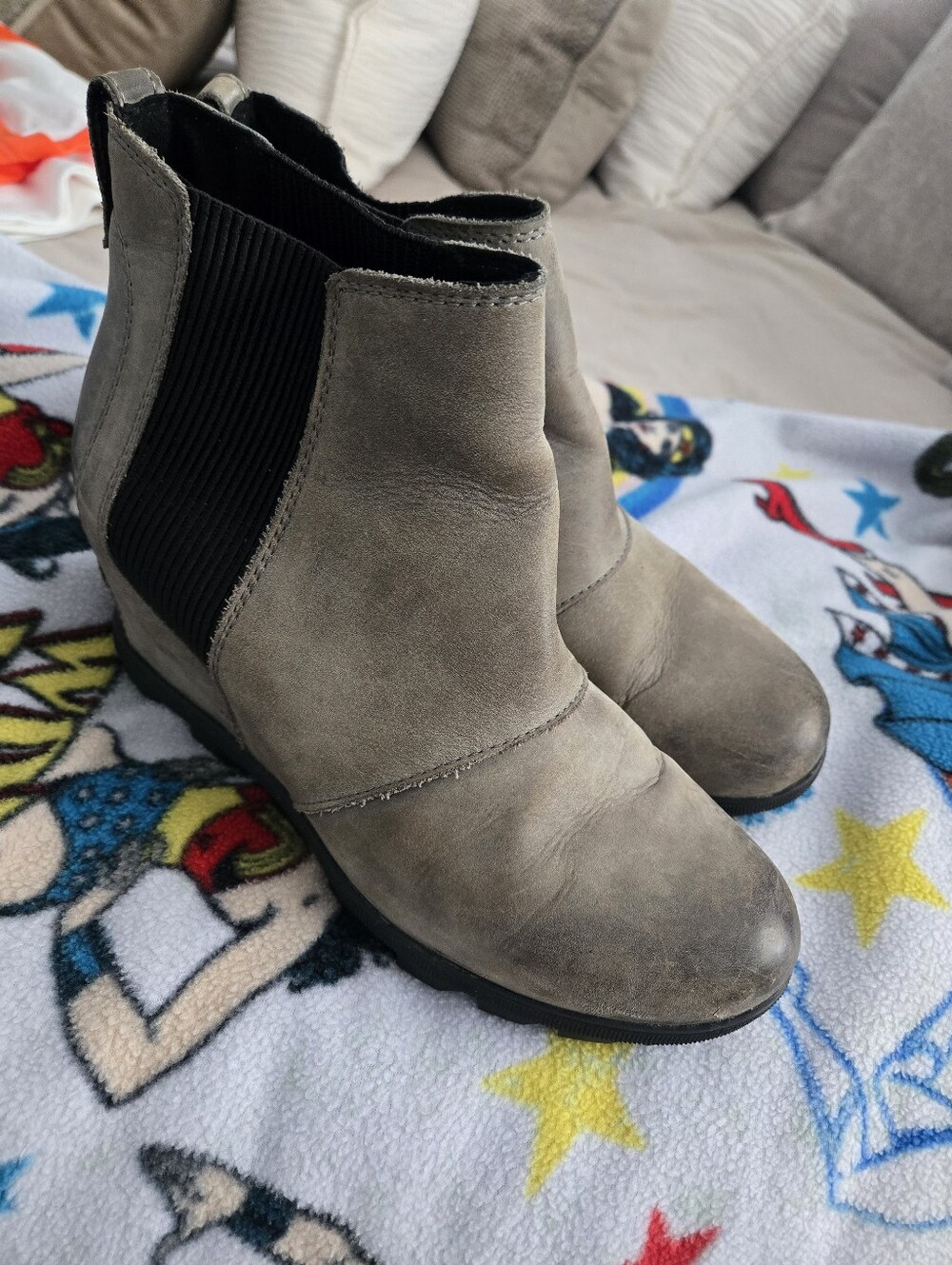 Sorel Grey Suede Chelsea Wedge Booties - Picture 1 of 6